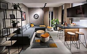 Premium Apartment Eleven
